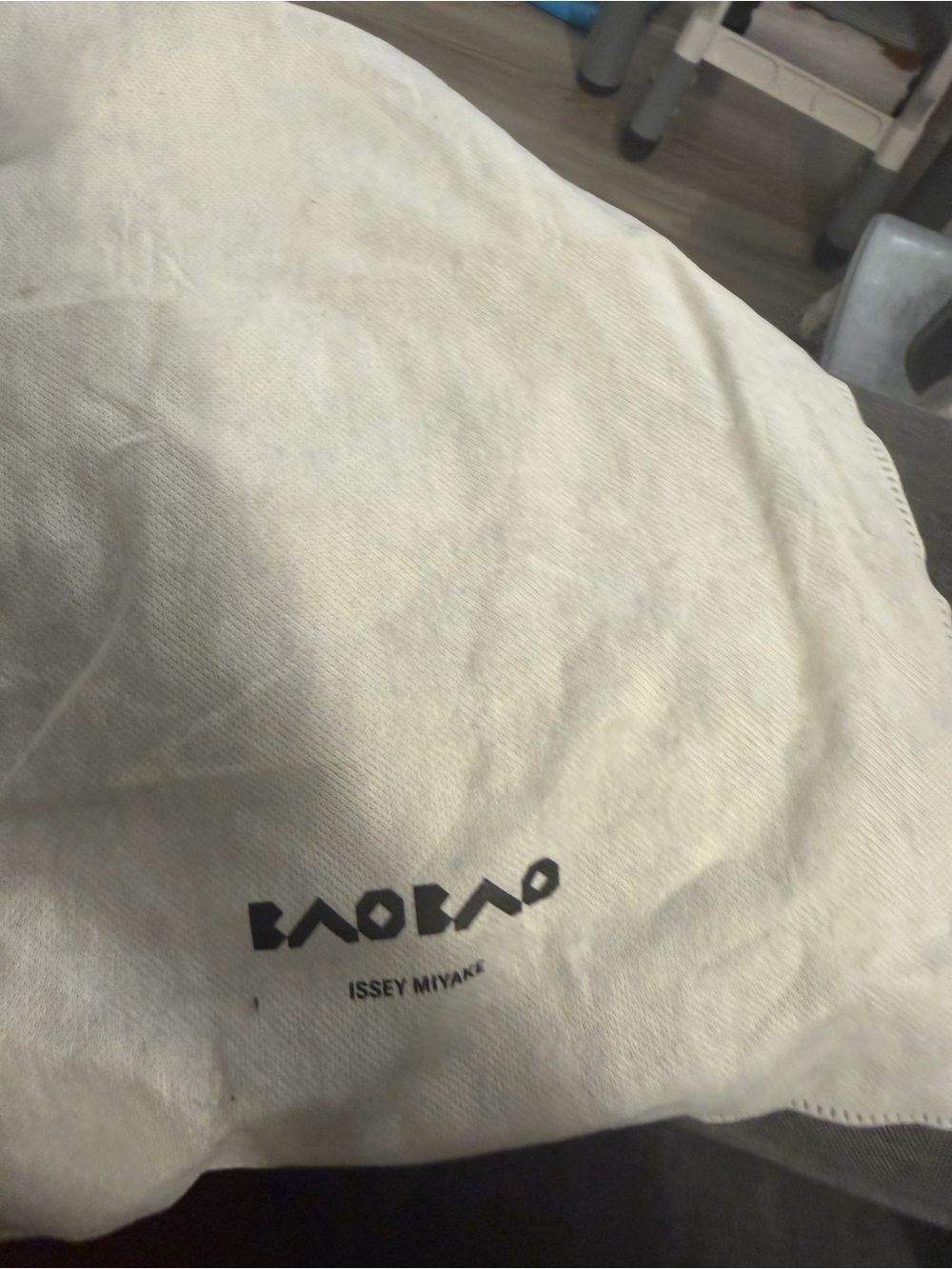 Shoulder Bags - Picture 5 of 15